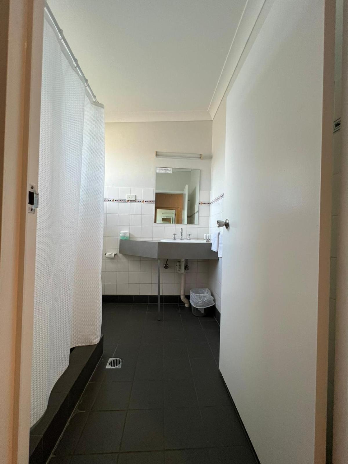 Katherine Motel Ngoại thất bức ảnh